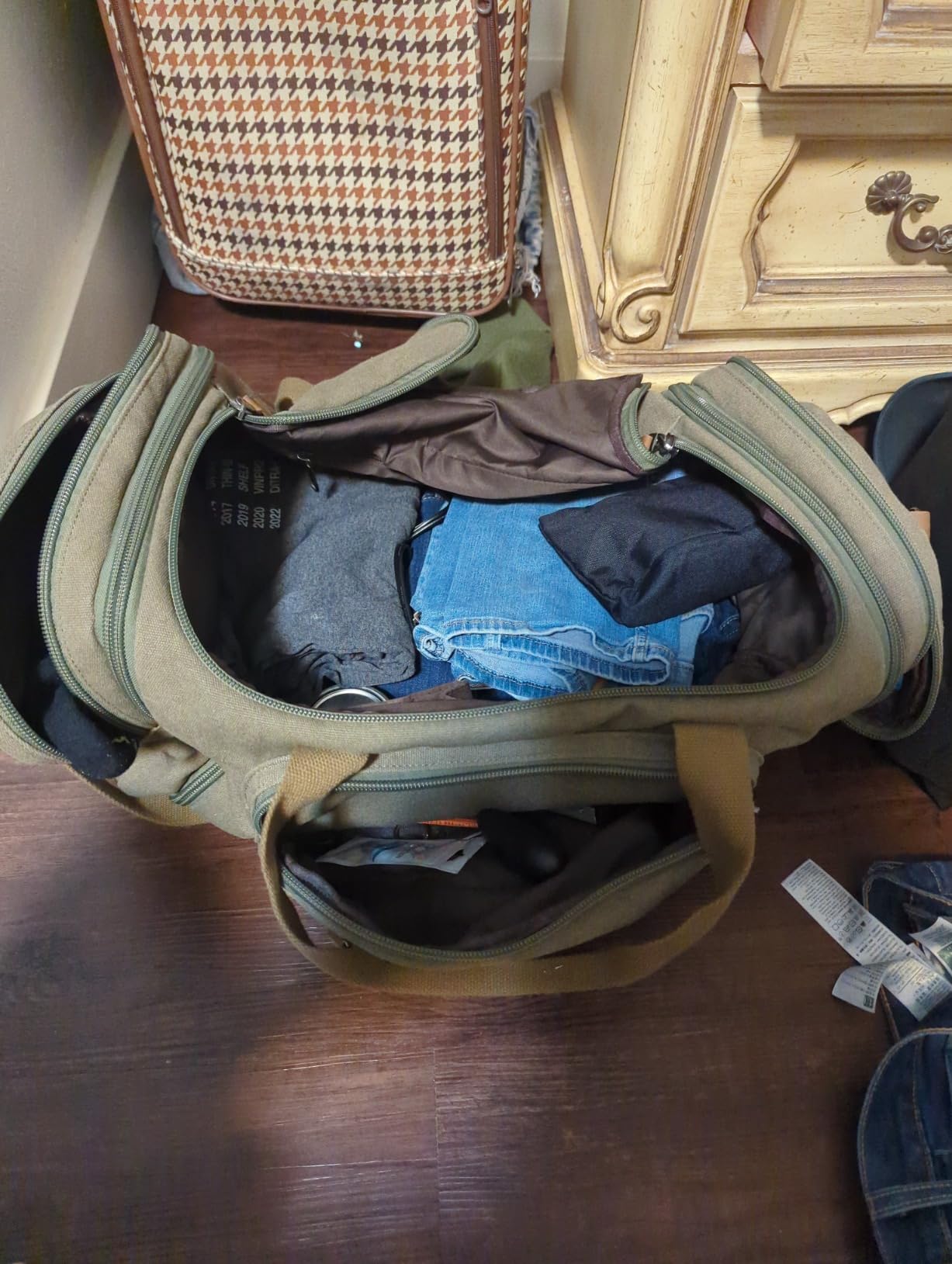 Gonex Canvas Duffle Bag for Travel 60L Duffel Overnight Weekend Bag(Coffee) customer photo 1