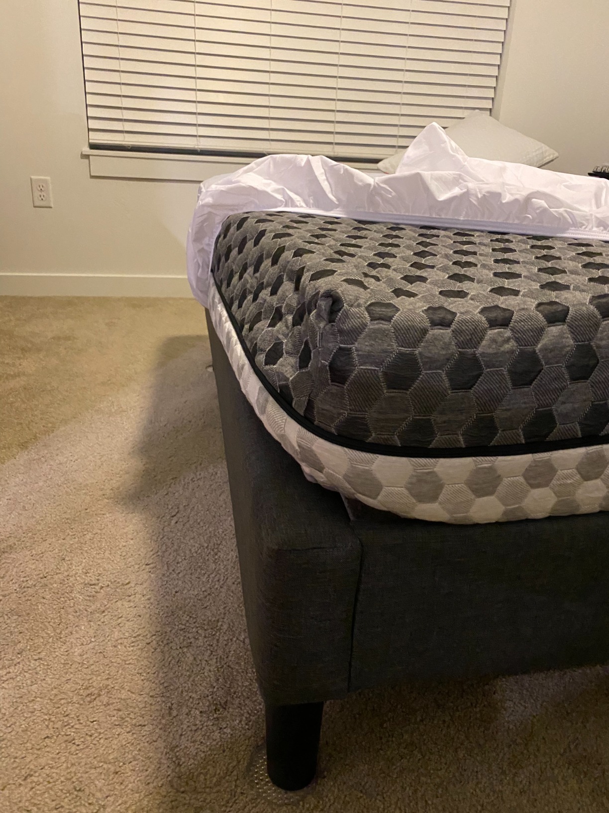 Layla 10 Inch Copper Infused Memory Foam Mattress, Cooler and More Comfortable Sleeping, Flippable One Side Soft - Other Side Medium Firm, 2 Free Memory Foam Pillows, Queen, 120 Night Trial Period customer photo 1