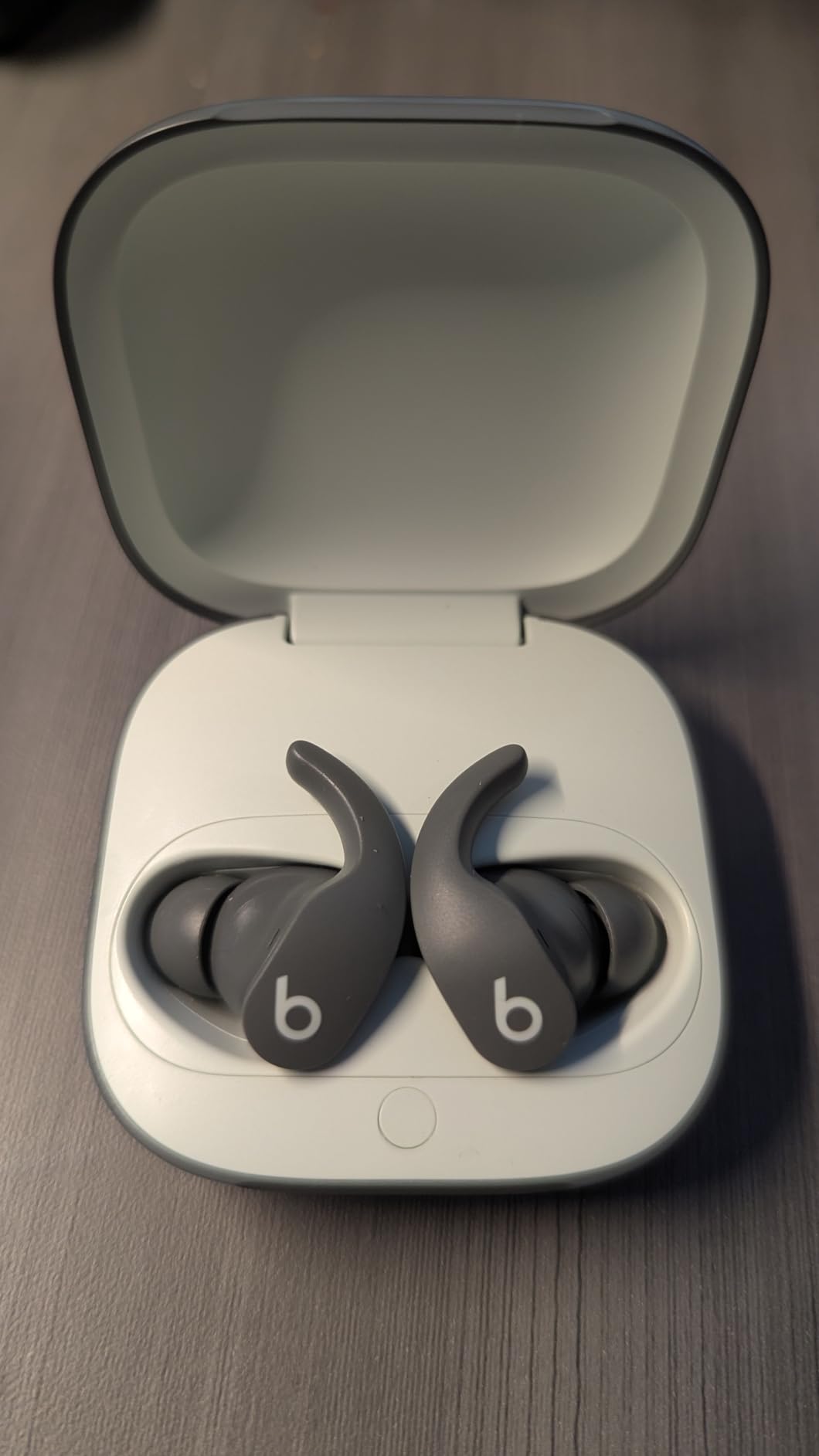 Beats Fit Pro (1st Gen) - True Wireless Noise Cancelling Earbuds - Active Noise Cancelling - Sweat Resistant Earphones, Compatible with Apple & Android, Class 1 Bluetooth - Beats Black customer photo 1