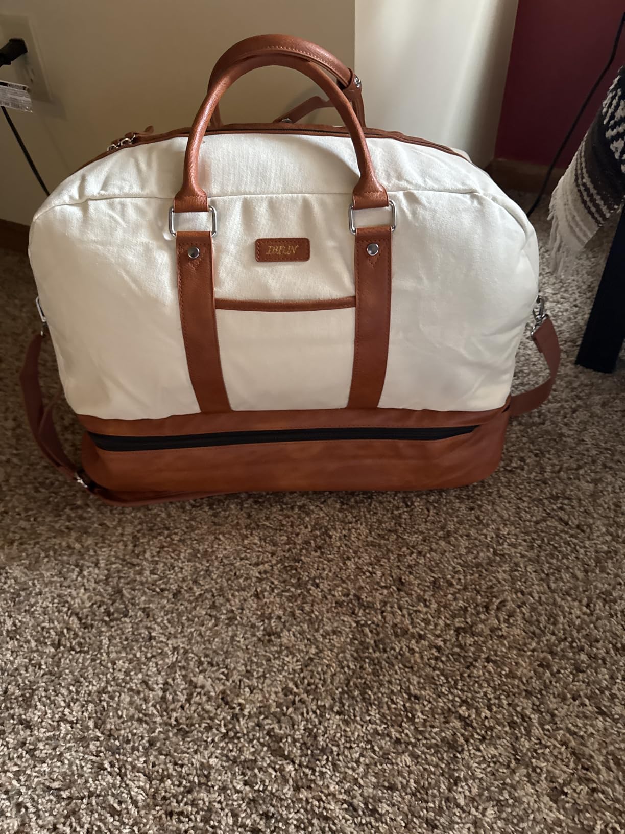 Weekender Bag for Women, Large Overnight Bag Canvas Travel Duffel Bag Carry On Tote with Shoe Compartment 21