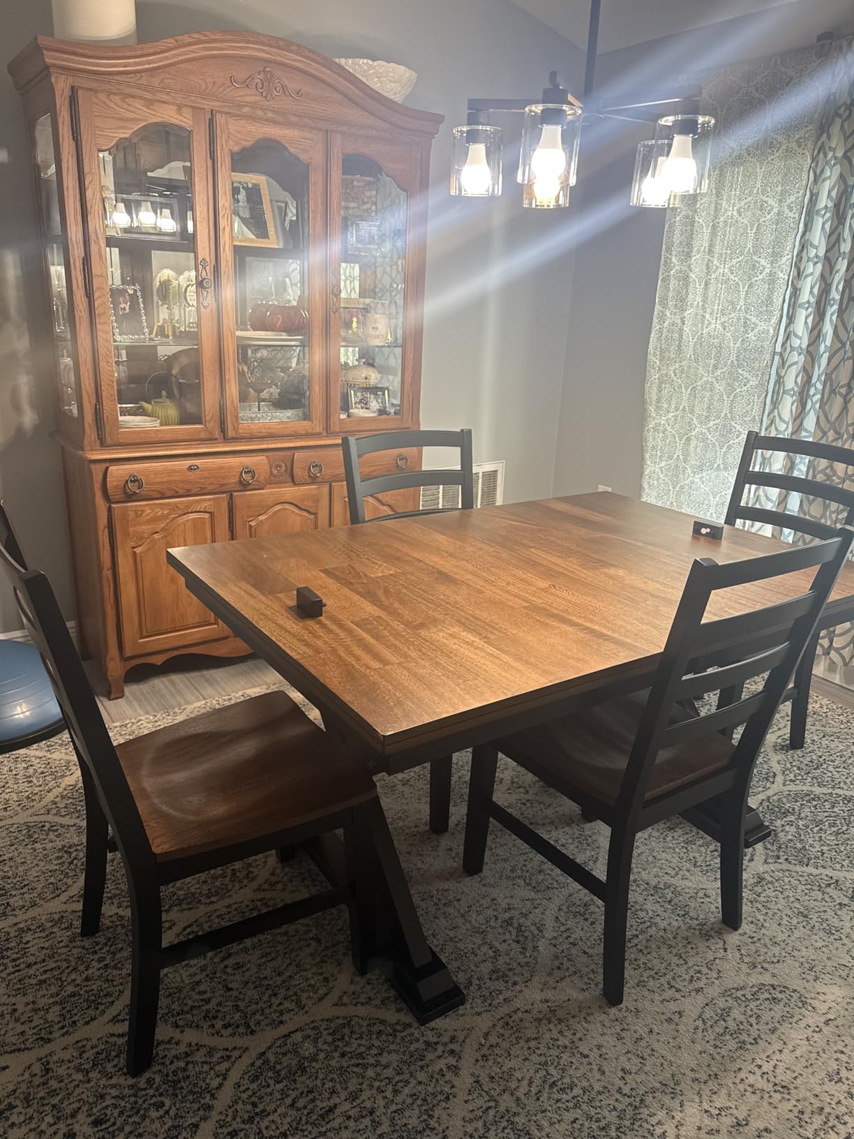 Signature Design by Ashley Wildenauer Dining Extension Table, Self-Storing Butterfly Leaf, Seats 8, Hardwood Solids, 40