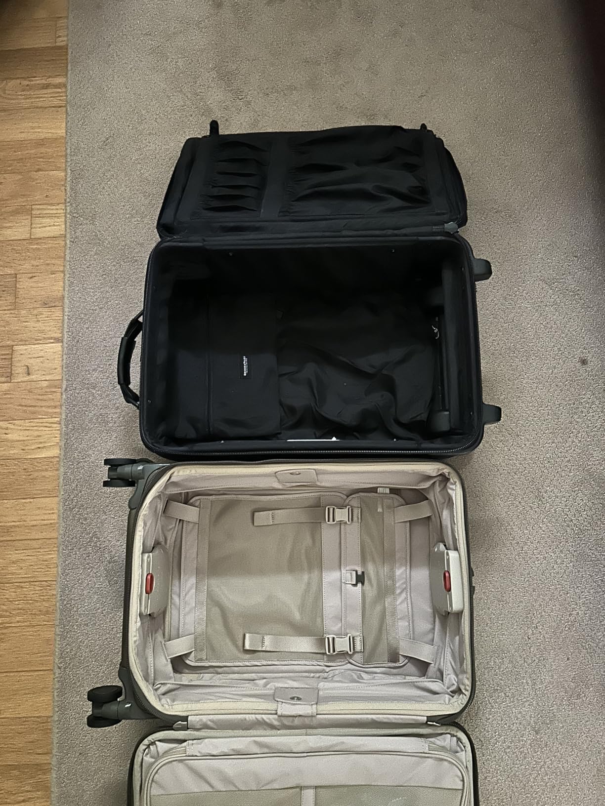 Briggs & Riley Cabin Spinner - Carry On Luggage for Travel, Softside Rolling Bag, Fits Under Plane Seat, Interlocking Handle - Baseline Collection, Steel Gray customer photo 1