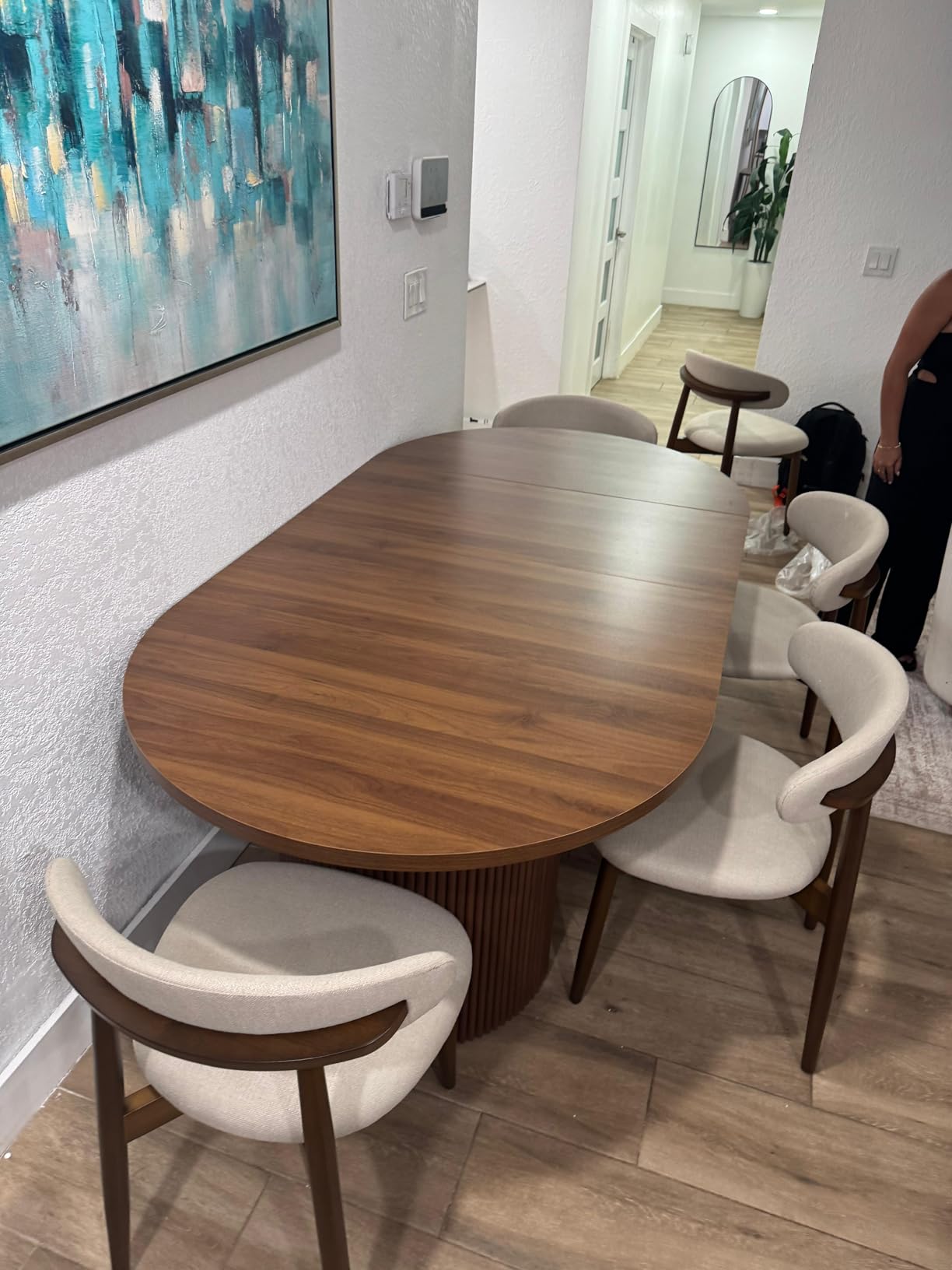 41 in-78 in Extendable Dining Room Table for 4-8, Round Expandable Kitchen Table with Fluted Base, Modern Farmhouse Oval Dinner Tables for Dining Room Kitchen Living Room (Natural) customer photo 1