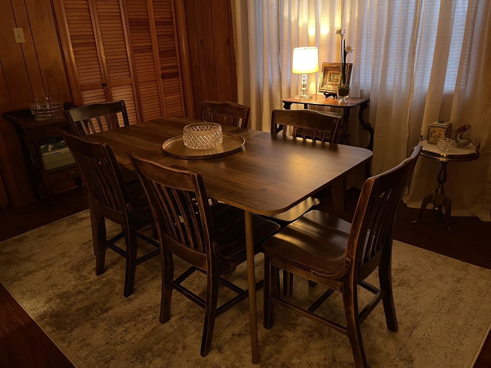 VASAGLE MAEZO Collection - Extendable Dining Table for 4/6/8, Kitchen Table with Tapered Legs, Curved Transitions, for Dining Room, Kitchen, Home Office, Honey Brown UKDT090K01V1 customer photo 2