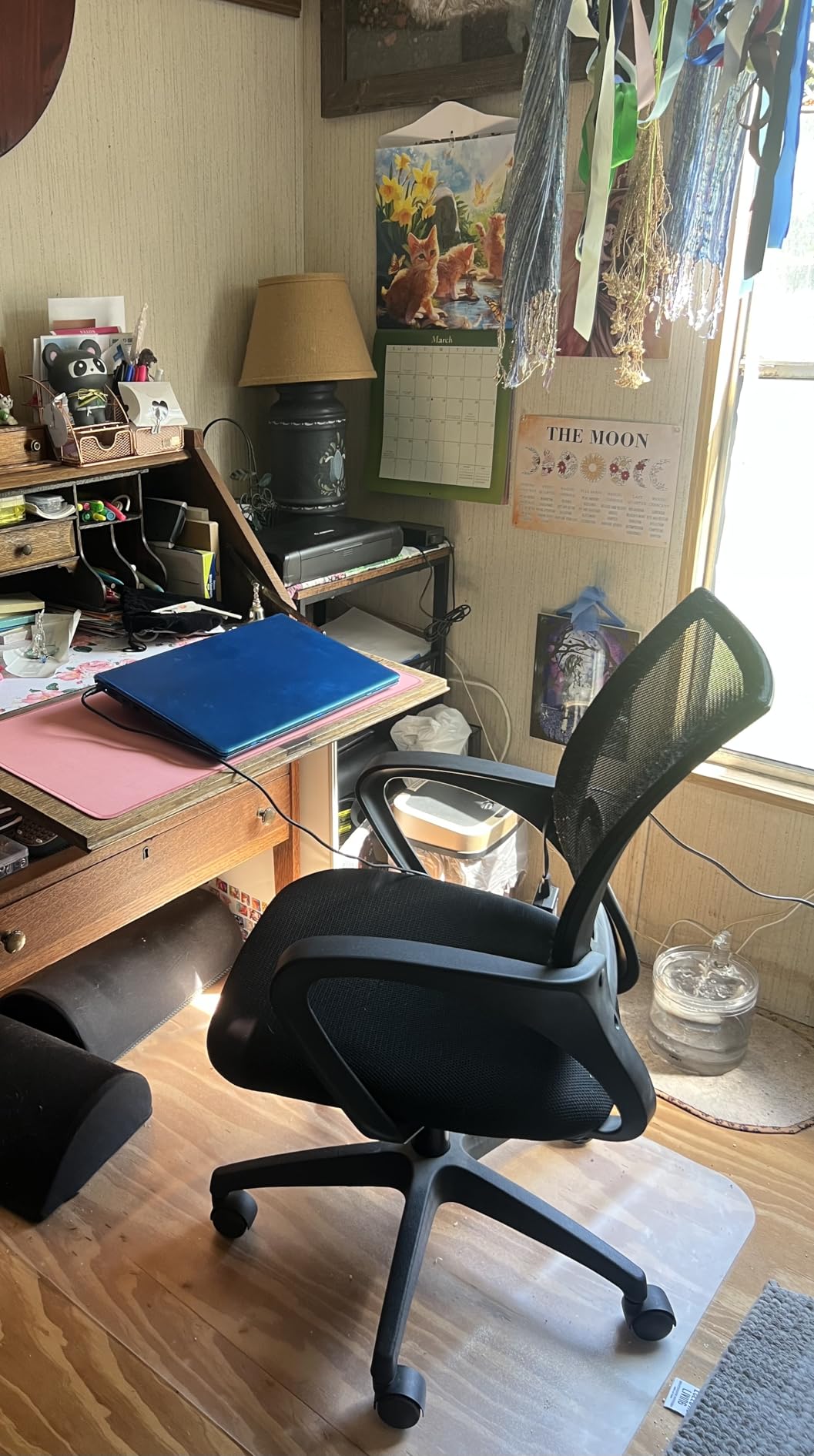 BestOffice Ergonomic Office Chair, Mid-Back Swivel Desk Chair with Breathable Backrest & Lumbar Support, Adjustable Height, Sponge Seat, Rolling Wheels, Dark Black customer photo 2